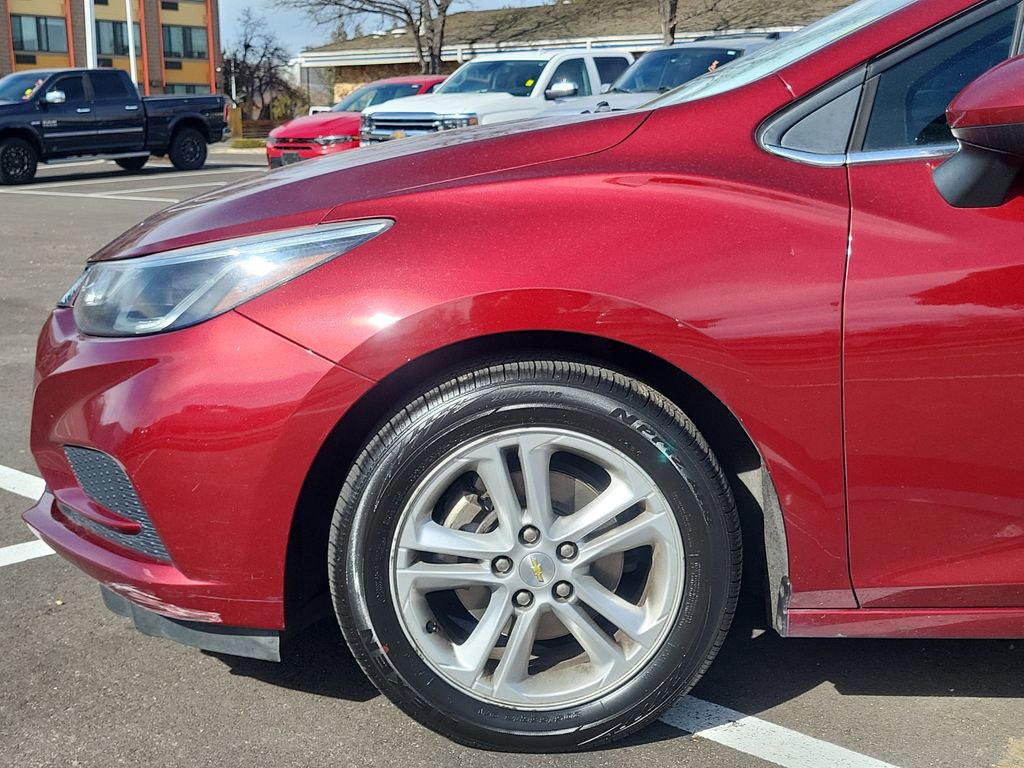 Used 2016 Chevrolet Cruze LT w/ Convenience Package image 11