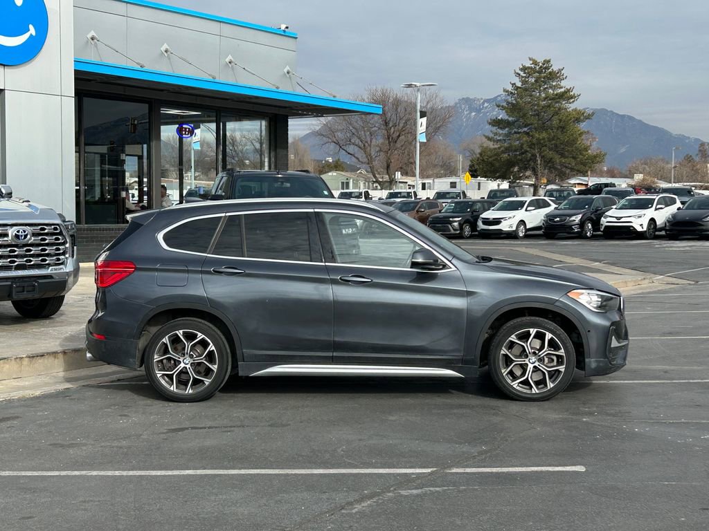 Used 2021 BMW X1 sDrive28i w/ Convenience Package FWD image 2