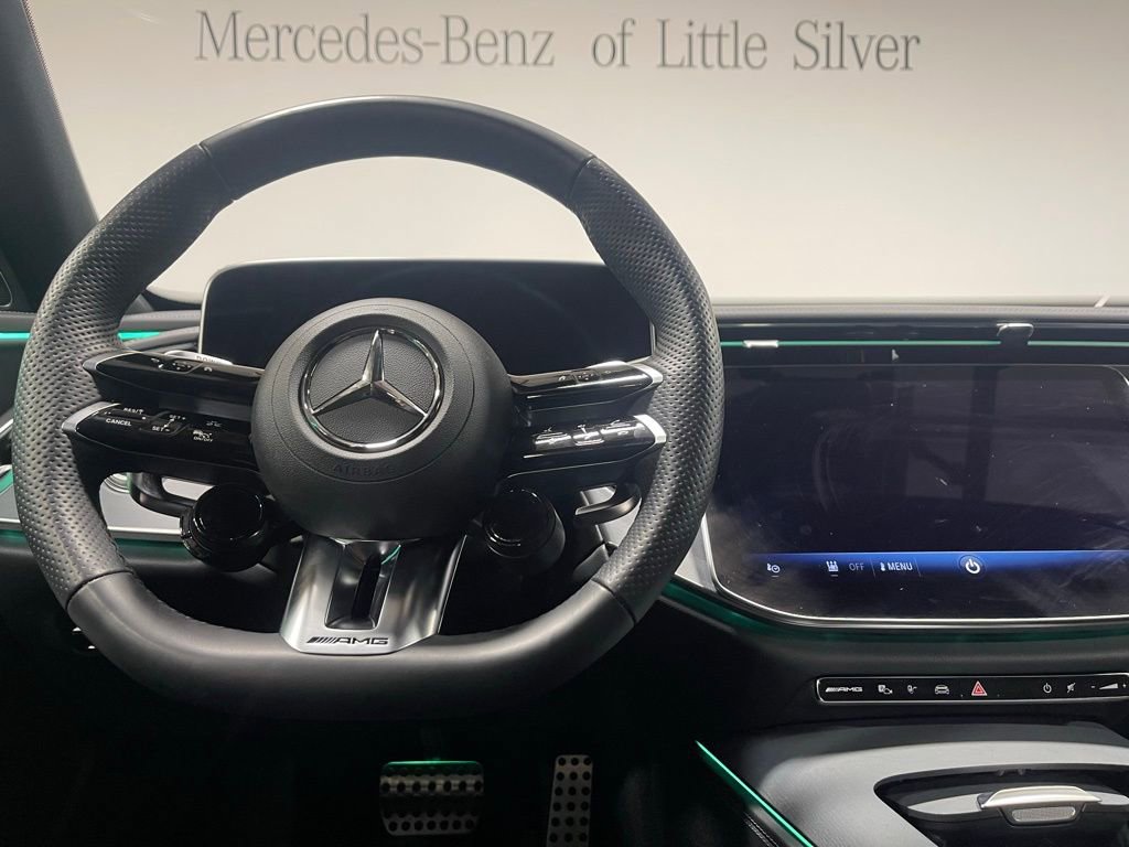 Certified 2025 Mercedes-Benz E 53 AMG e 4MATIC Sedan w/ Driver Assistance Package image 31