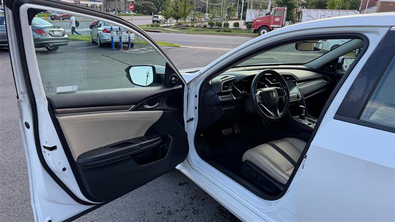 Used 2020 Honda Civic Touring image 20