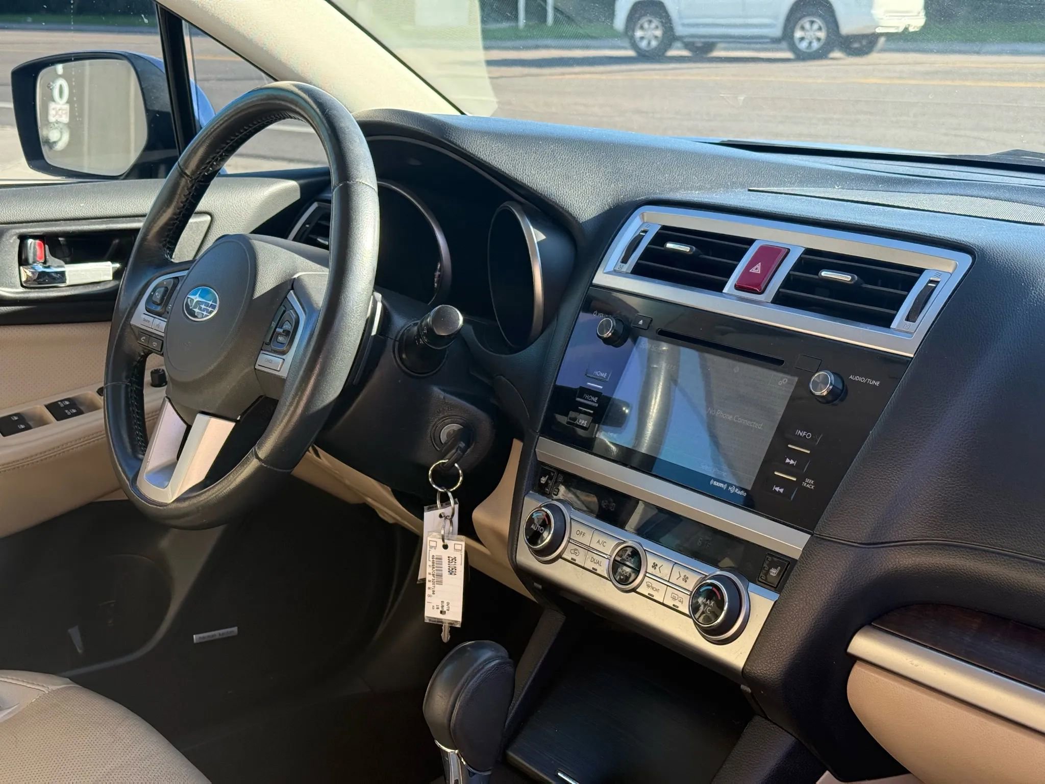 Used 2015 Subaru Outback 2.5i Limited w/ Popular Package #4 image 17