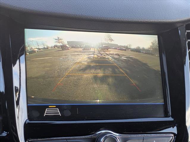 Used 2019 Chevrolet Trax LT w/ LT Convenience Package image 13