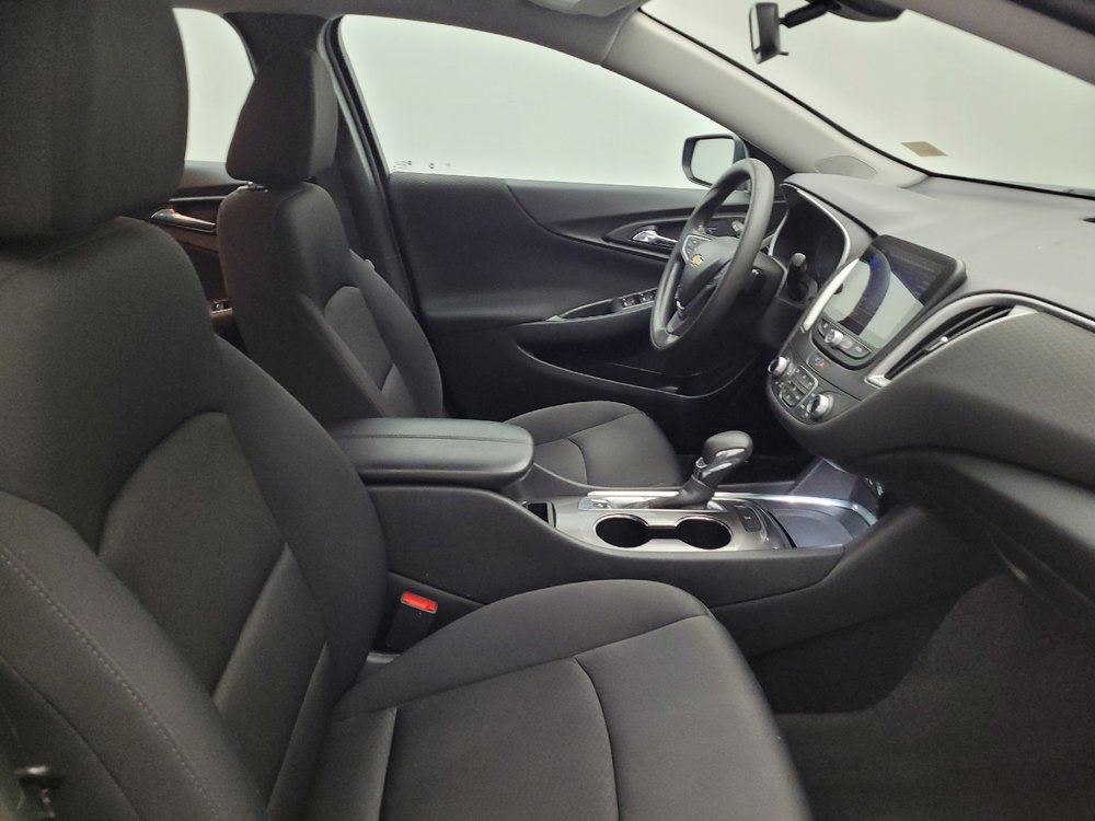 Used 2022 Chevrolet Malibu LT FWD image 21