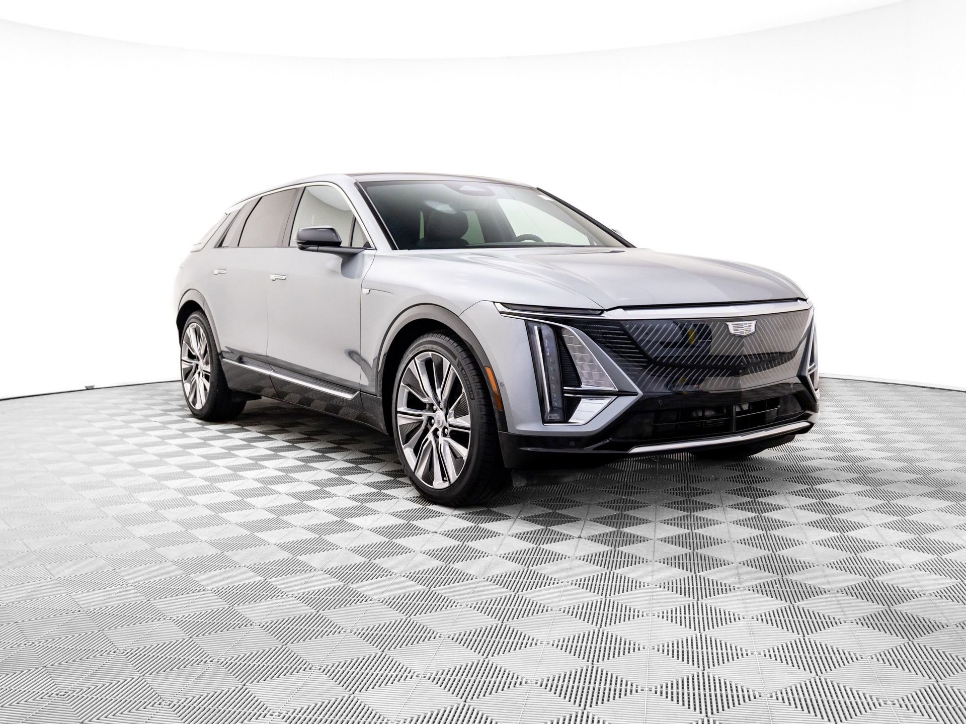 Certified 2024 Cadillac Lyriq Luxury w/ LPO, Floor Liner Package image 8