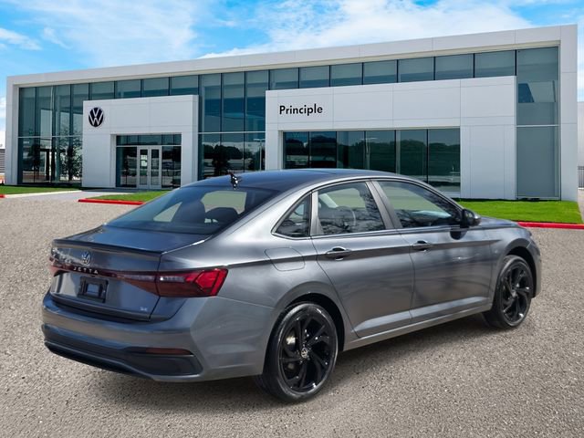 New 2026 Volkswagen Jetta SE image 3