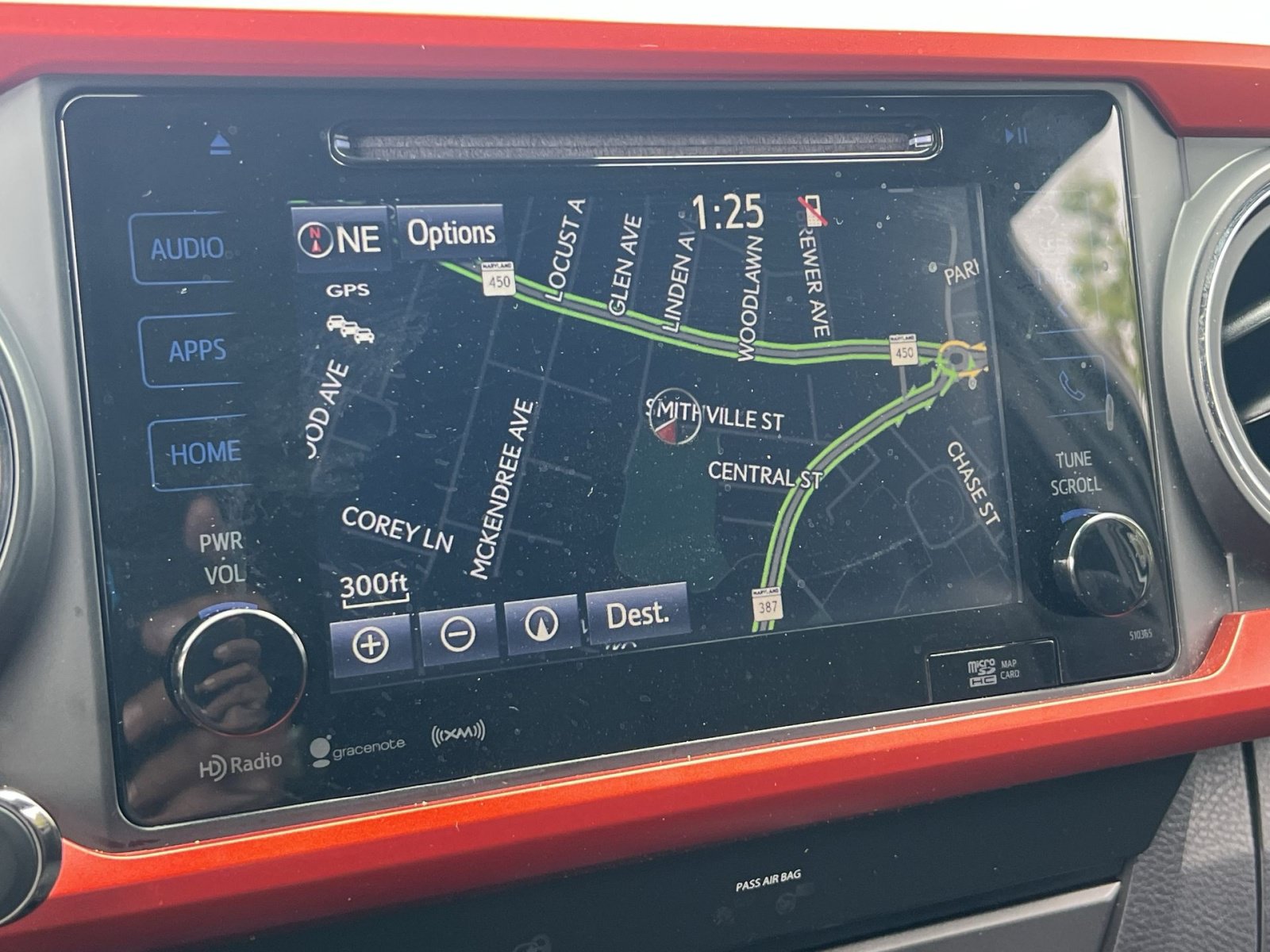 Used 2019 Toyota Tacoma TRD Off-Road AWD/4WD image 19