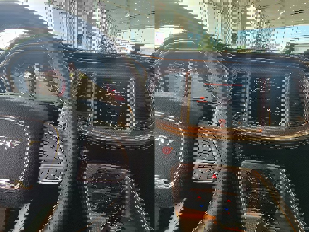 Used 2023 Dodge Challenger SRT Hellcat image 38