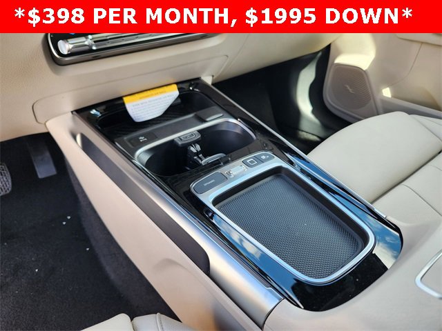 Certified 2025 Mercedes-Benz GLB 250 4MATIC image 22