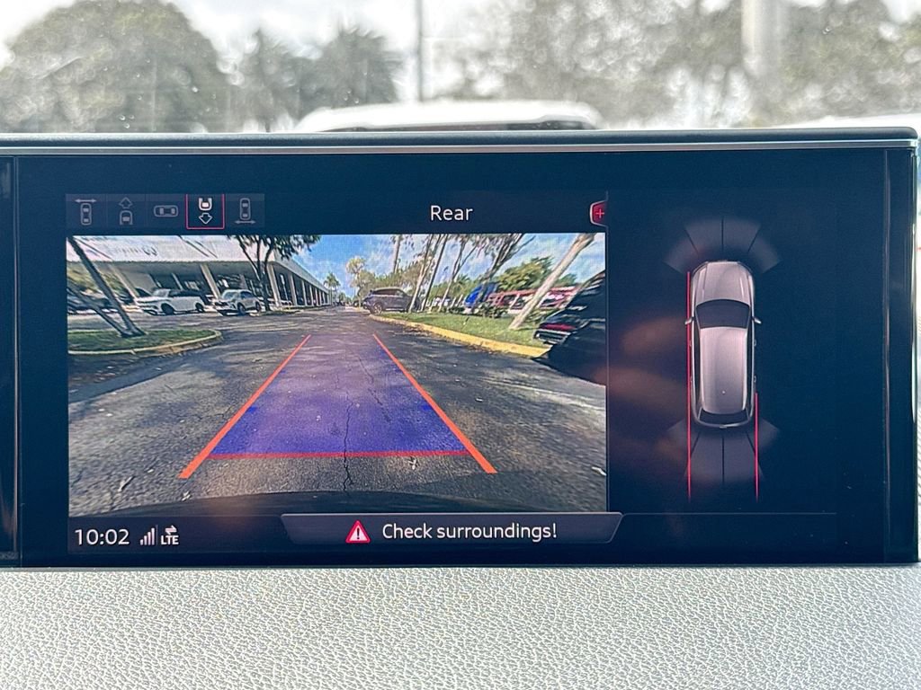 Used 2018 Audi Q7 3.0T Premium Plus w/ Premium Plus Package AWD/4WD image 15