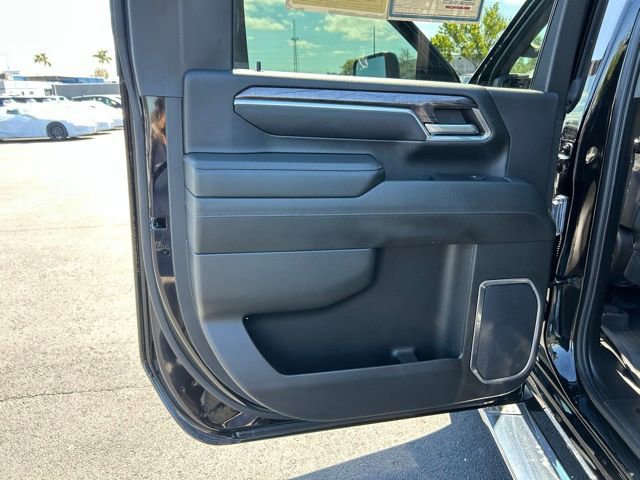 Certified 2024 Chevrolet Silverado 2500 LTZ w/ LTZ Convenience Package image 13