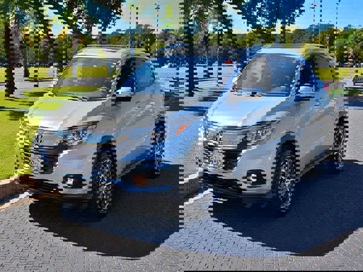 Used 2022 Honda HR-V EX image 4