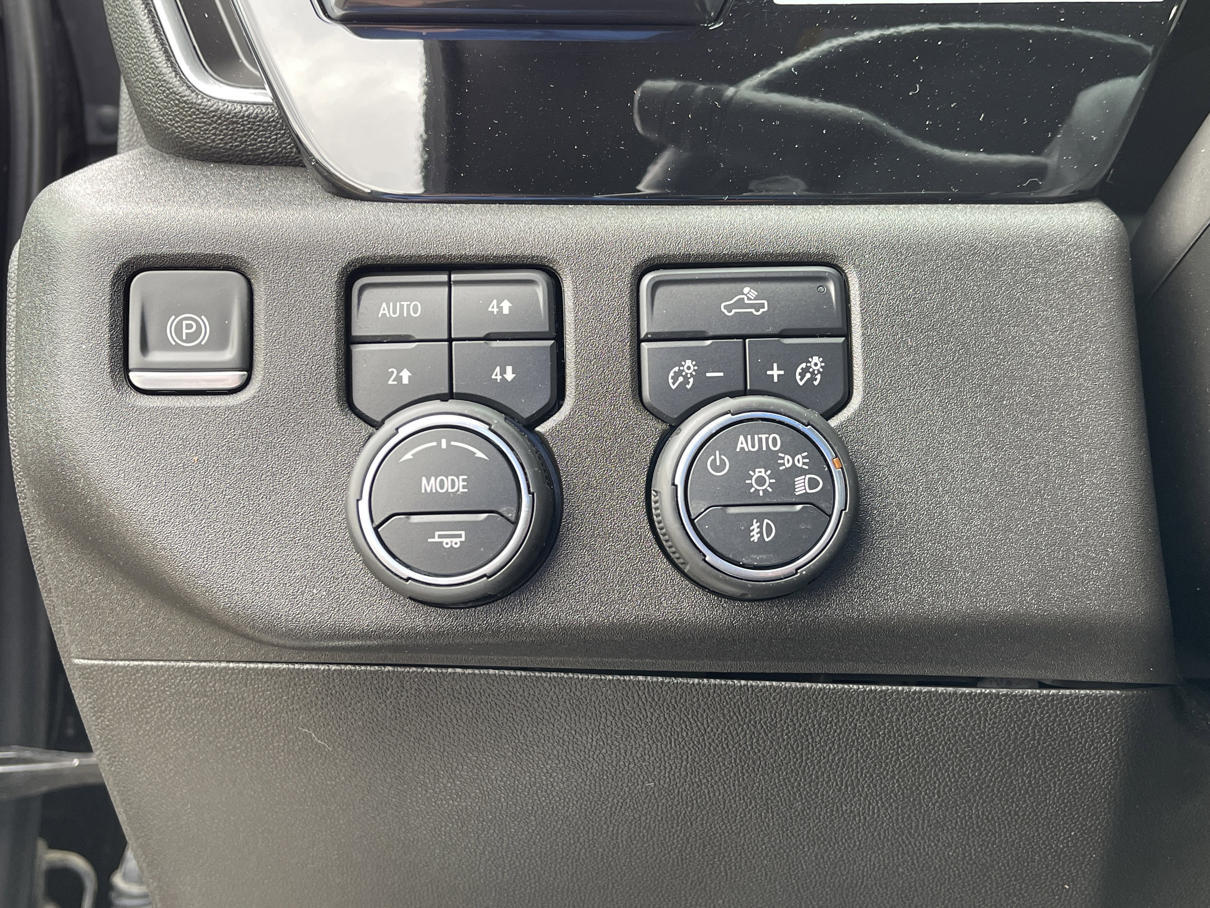 Used 2022 Chevrolet Silverado 1500 RST w/ Z71 Off-Road Package image 20