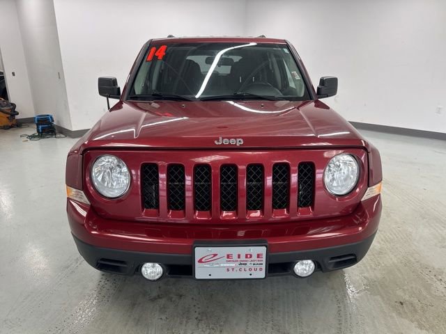 Used 2014 Jeep Patriot Latitude image 3