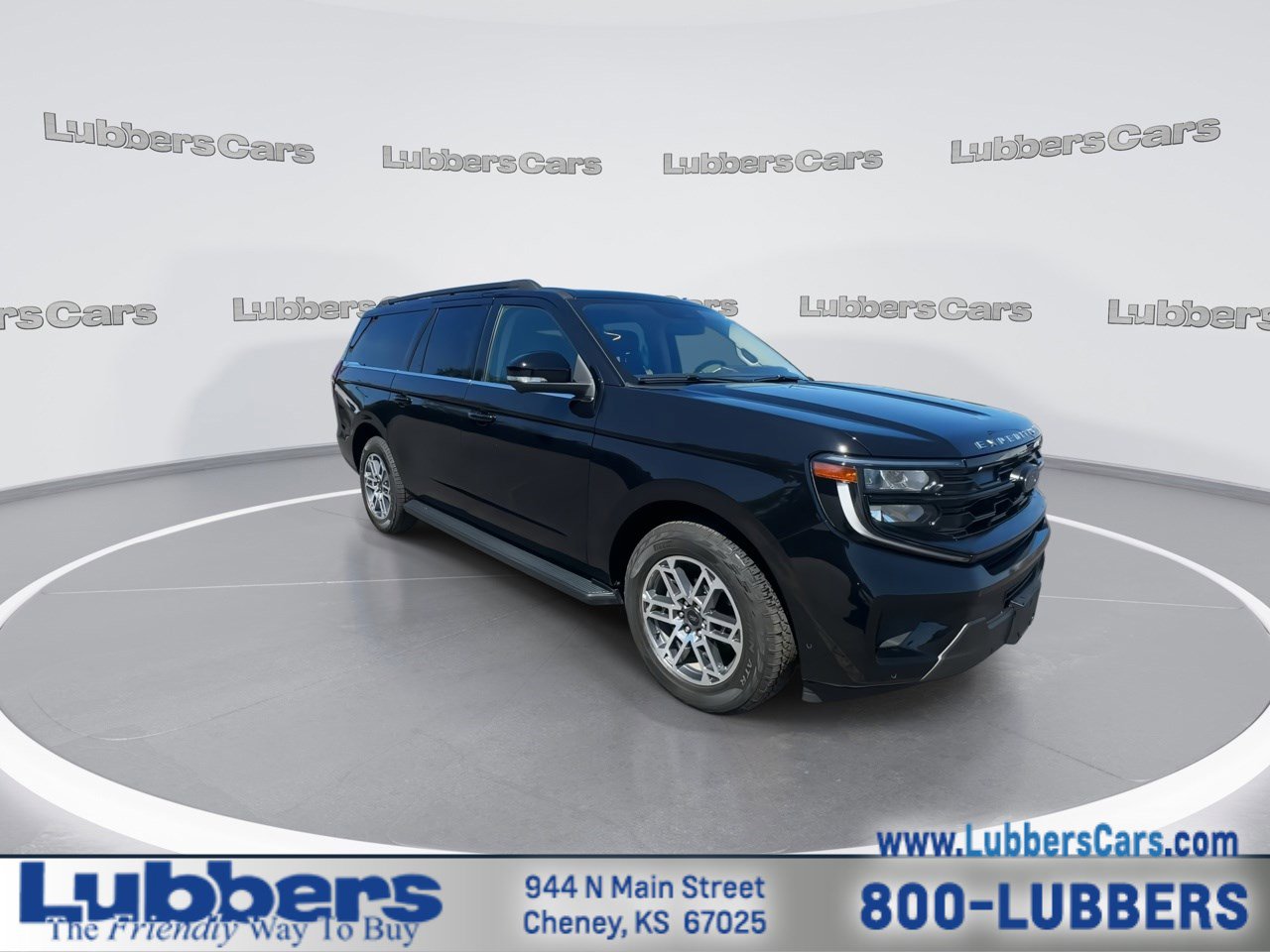 Used 2025 Ford Expedition Max Active AWD/4WD image 2