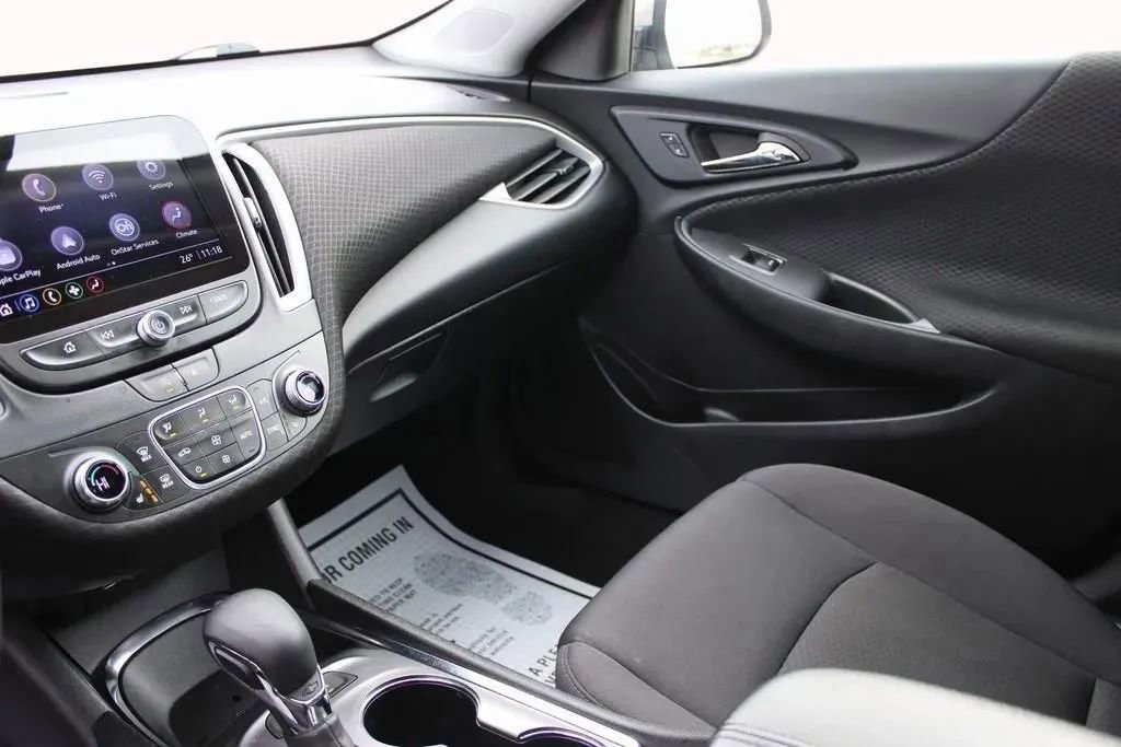 Used 2024 Chevrolet Malibu LS image 14
