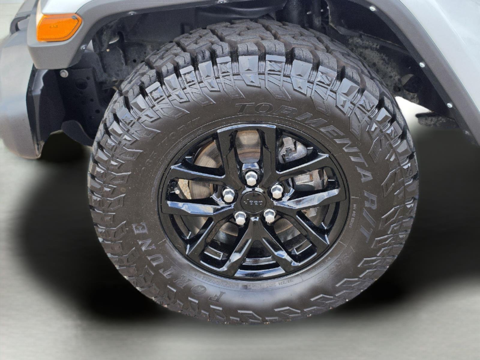 Used 2023 Jeep Gladiator Sport AWD/4WD image 28