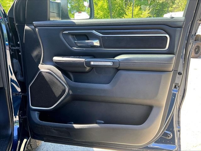 Used 2023 RAM 1500 Laramie AWD/4WD image 19