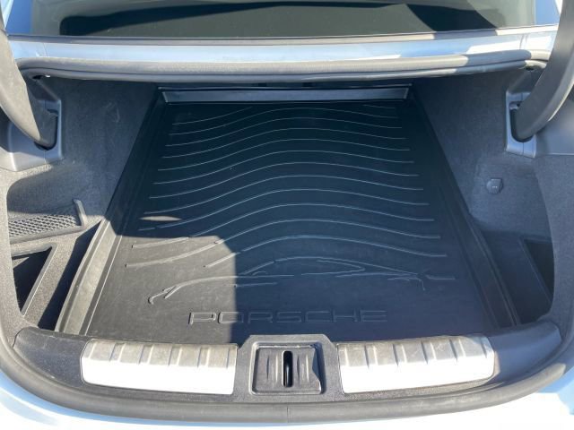 Used 2023 Porsche Taycan GTS image 46