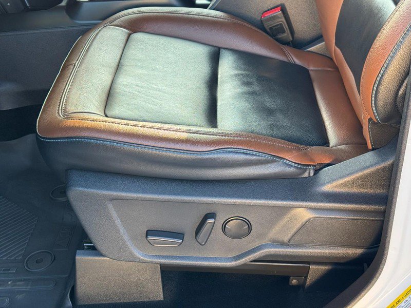 Used 2024 Ford Bronco Outer Banks image 26