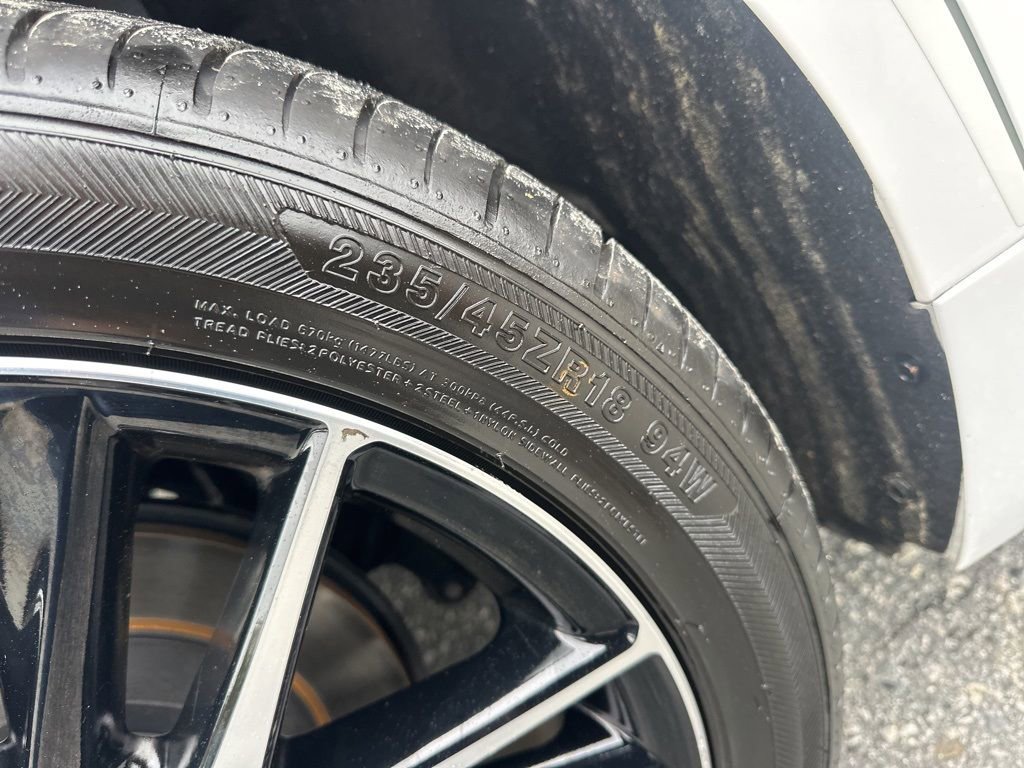 Used 2024 Toyota Camry SE image 29