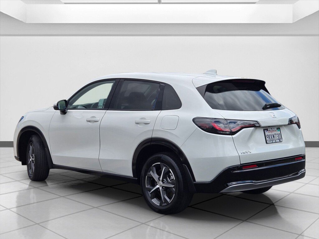 Certified 2023 Honda HR-V EX-L image 7