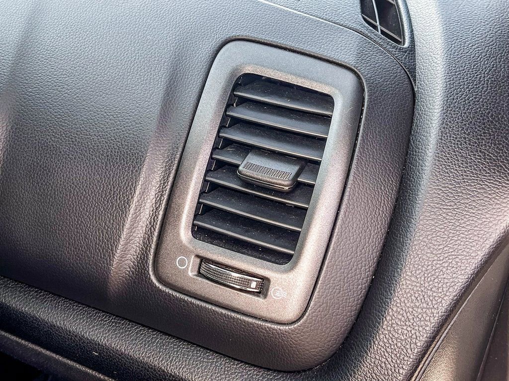 Used 2016 Kia Forte LX image 35