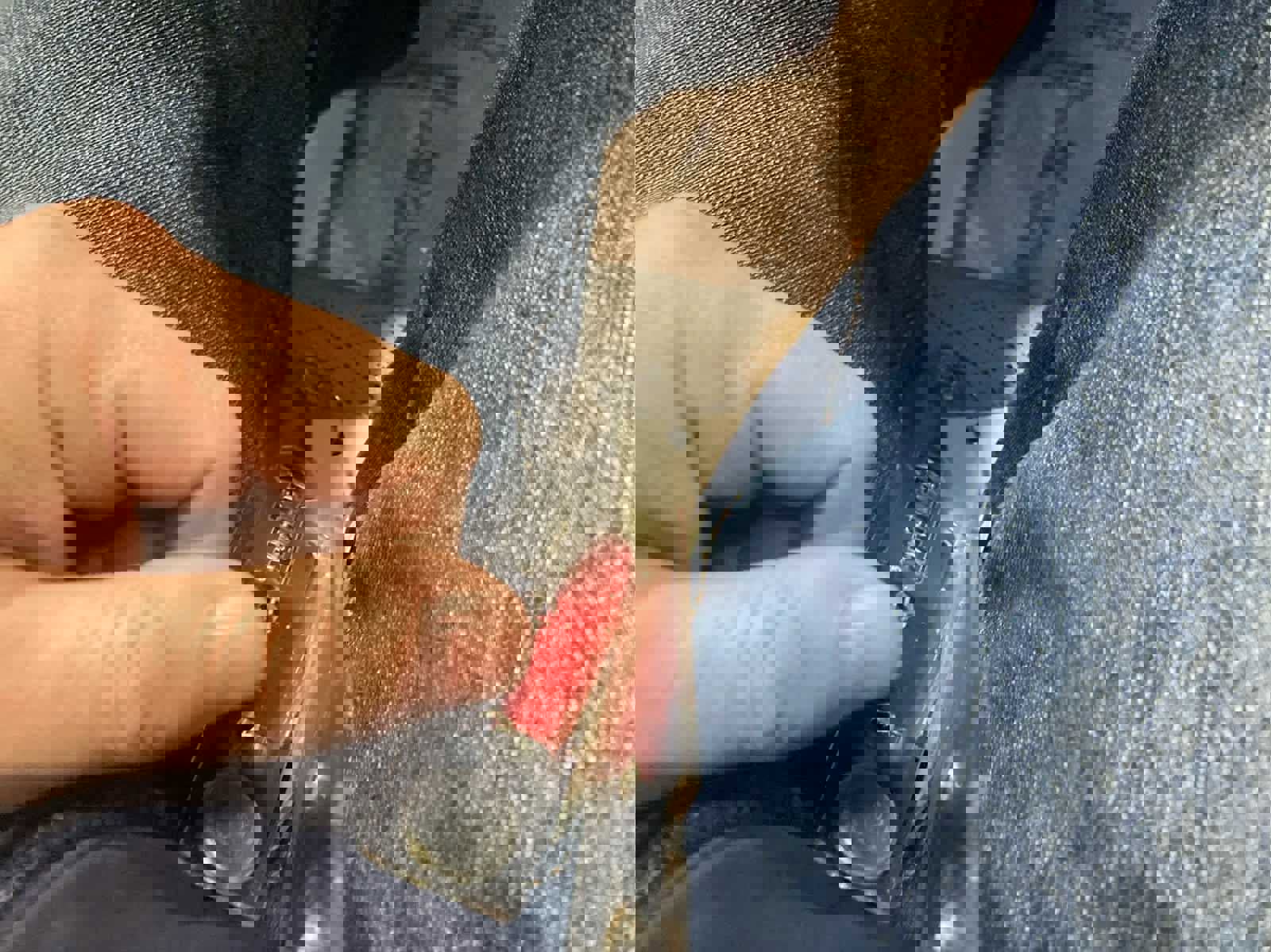 Used 2024 Cadillac Escalade ESV Premium Luxury image 28