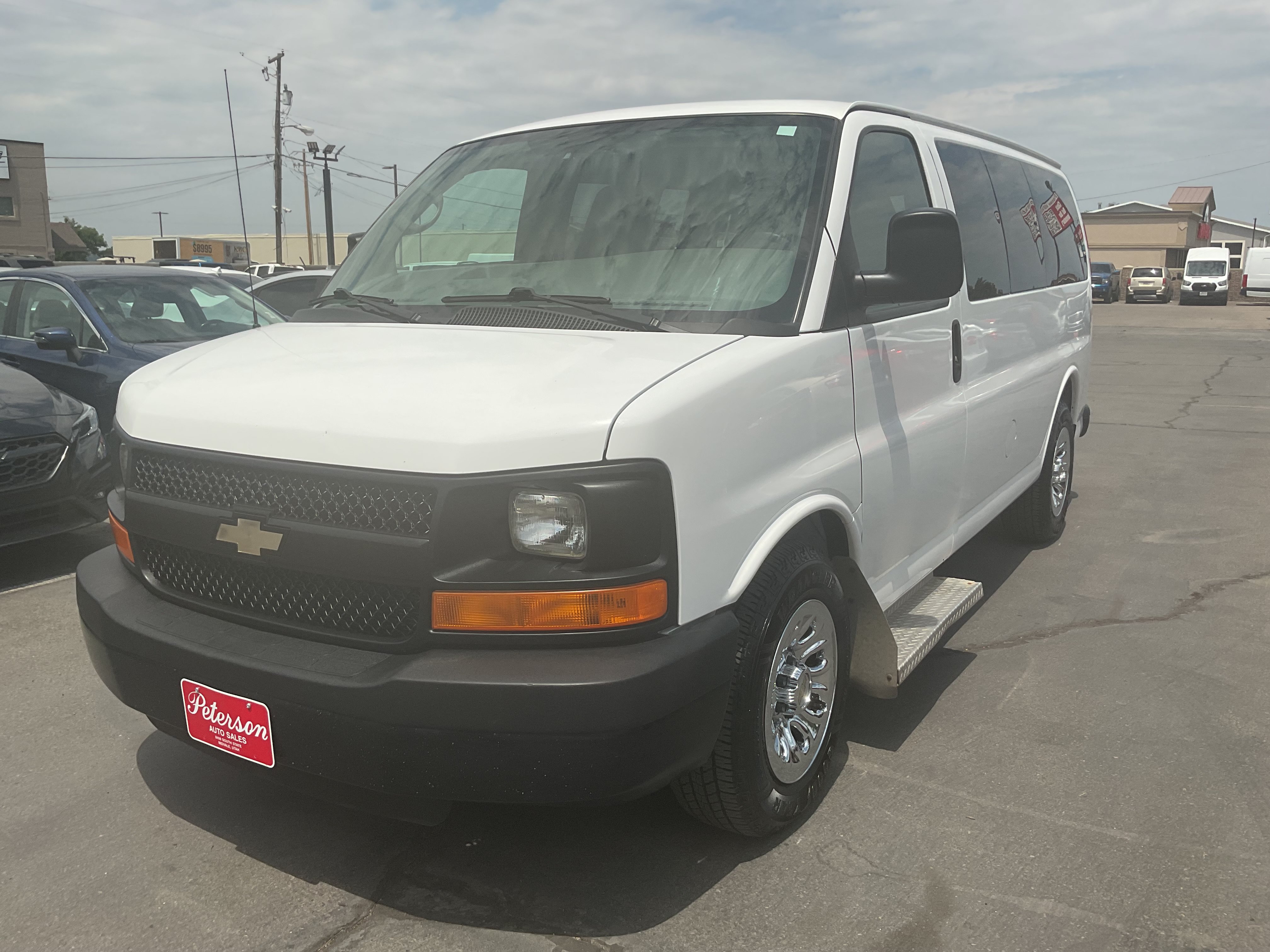Used 2012 Chevrolet Express 1500 LS w/ Power Package AWD/4WD image 2