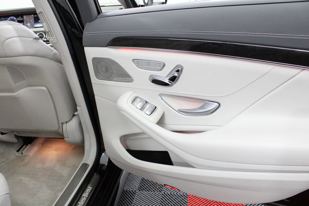 Used 2016 Mercedes-Benz S 550 4MATIC Sedan image 31