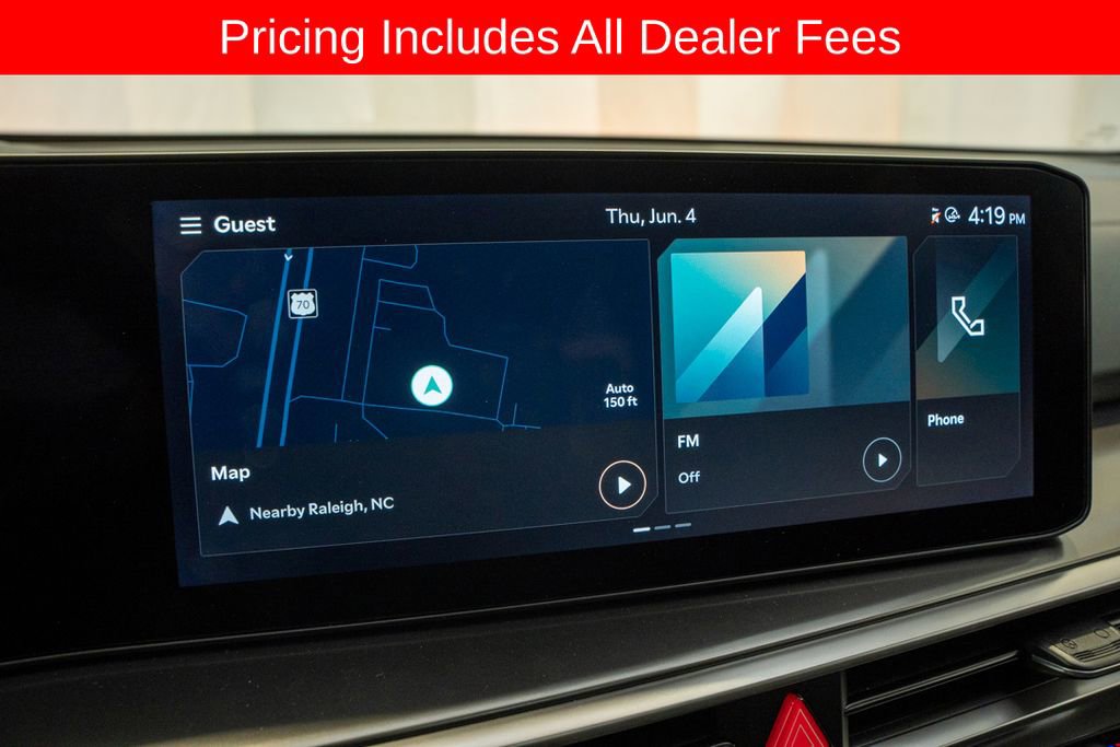 Used 2025 Kia Sorento S w/ Panoramic Sunroof Package FWD image 14