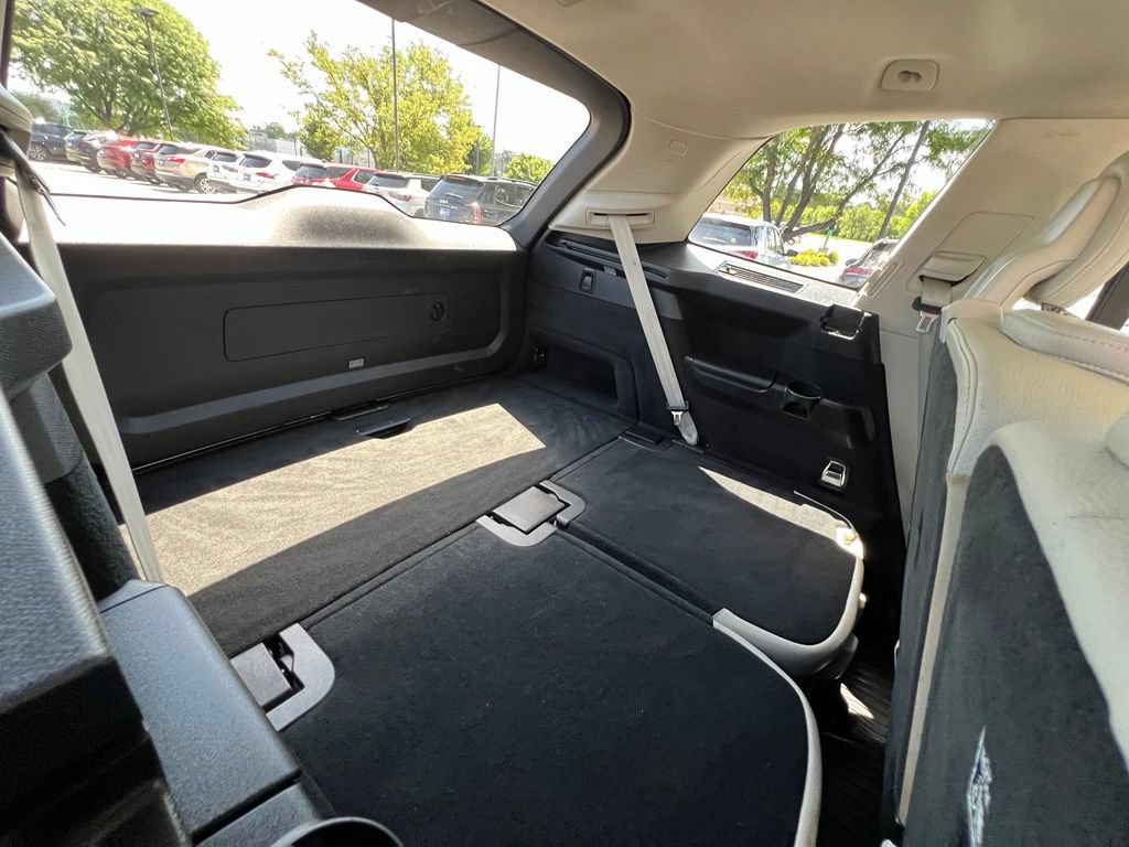 Used 2022 Volvo XC90 T5 Momentum w/ Advanced Package AWD/4WD image 32