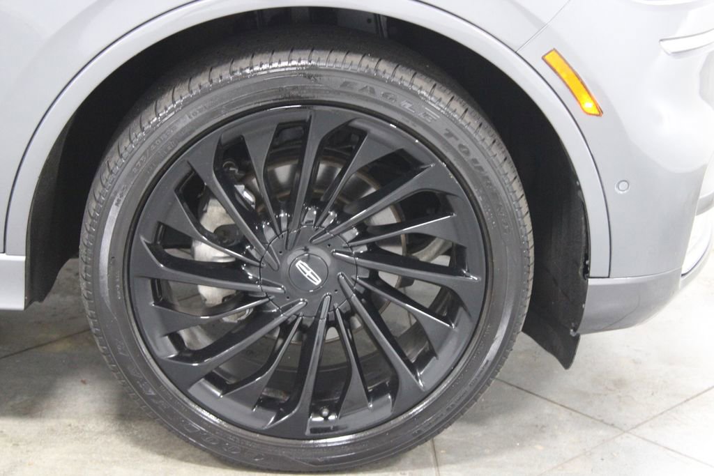 Used 2022 Lincoln Aviator Reserve w/ Equipment Group 201A AWD/4WD image 12