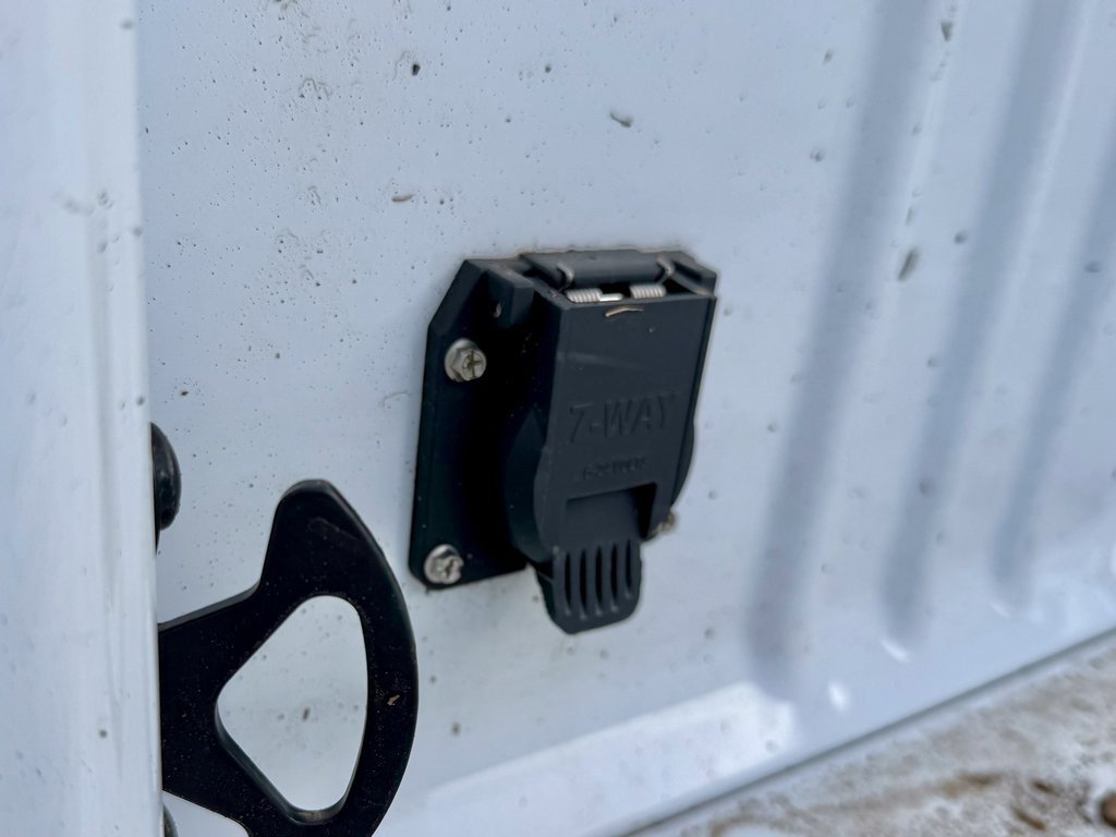 Used 2023 Ford F250 XLT w/ FX4 Off-Road Package image 14