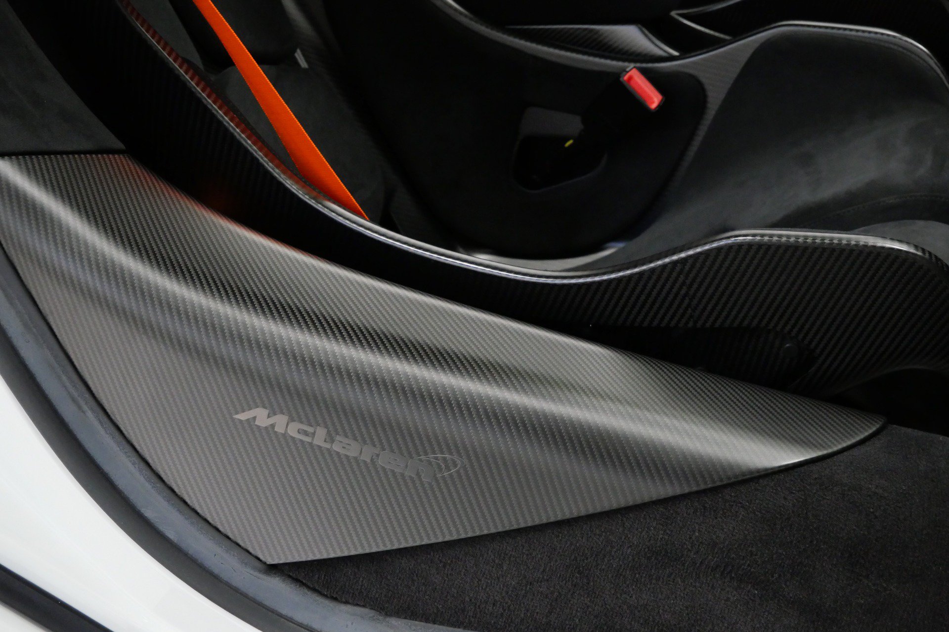 Used 2019 McLaren 600LT RWD image 34
