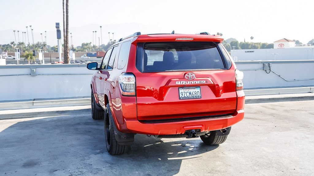 Used 2022 Toyota 4Runner SR5 RWD image 7