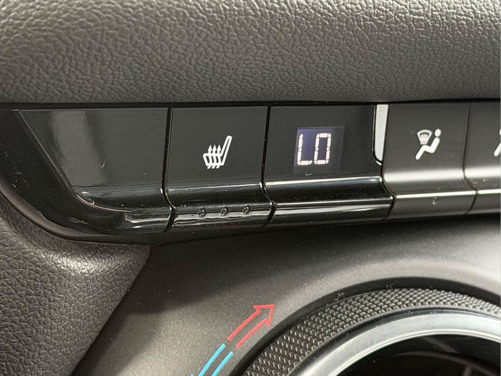 Used 2019 Chevrolet Blazer LT w/ LPO, Cargo Package AWD/4WD image 38