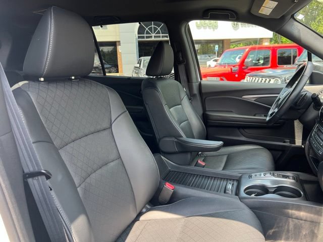 Used 2021 Honda Passport EX-L image 30