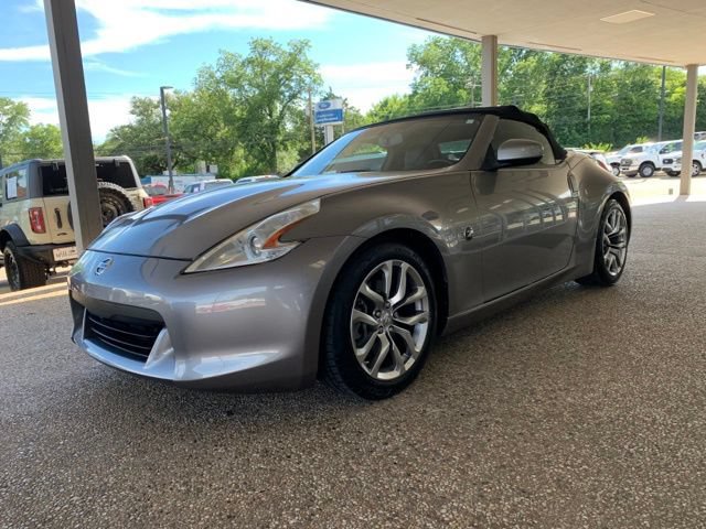 Used 2010 Nissan 370Z Touring
