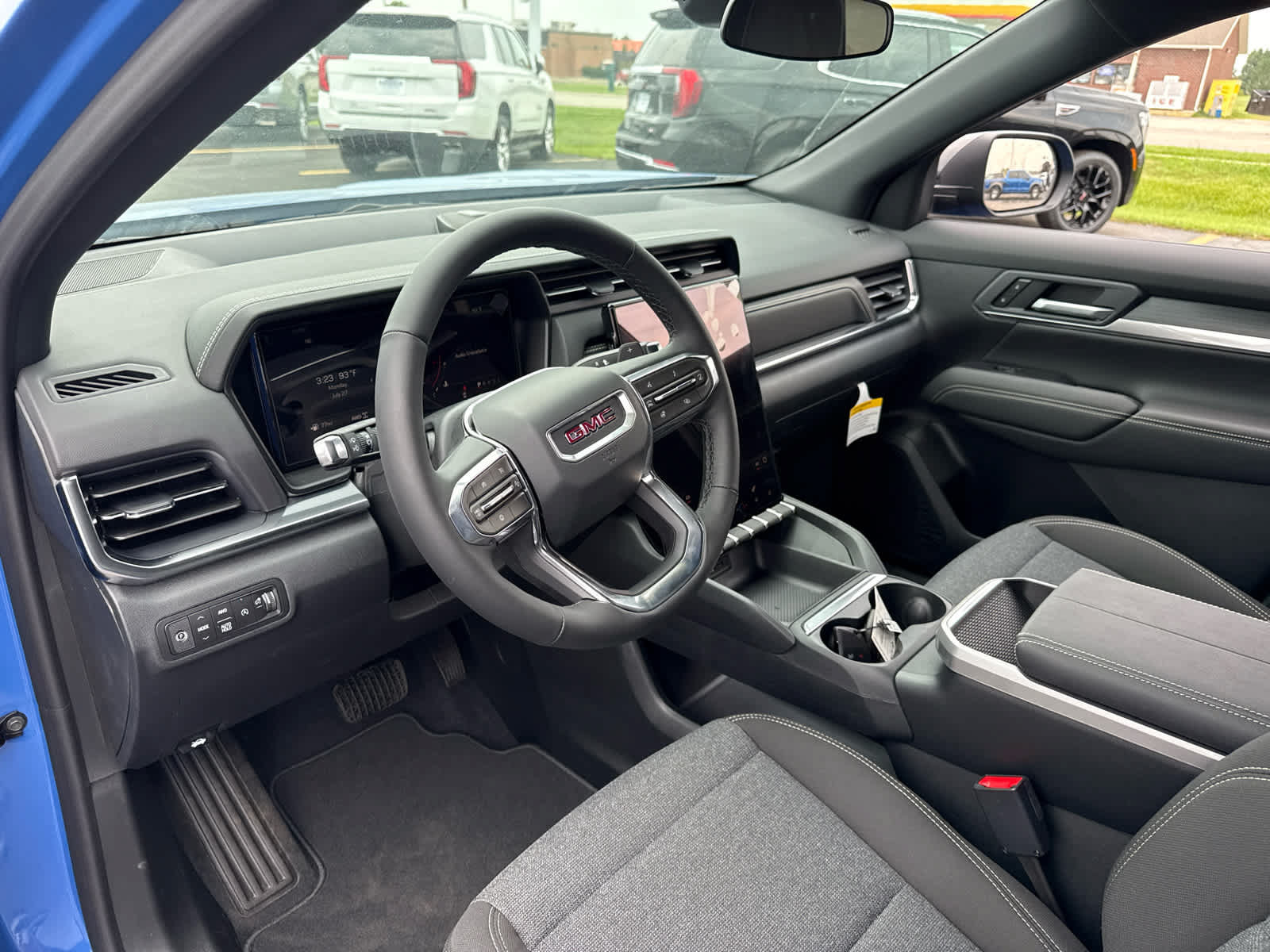 New 2027 GMC Terrain Elevation AWD/4WD image 11