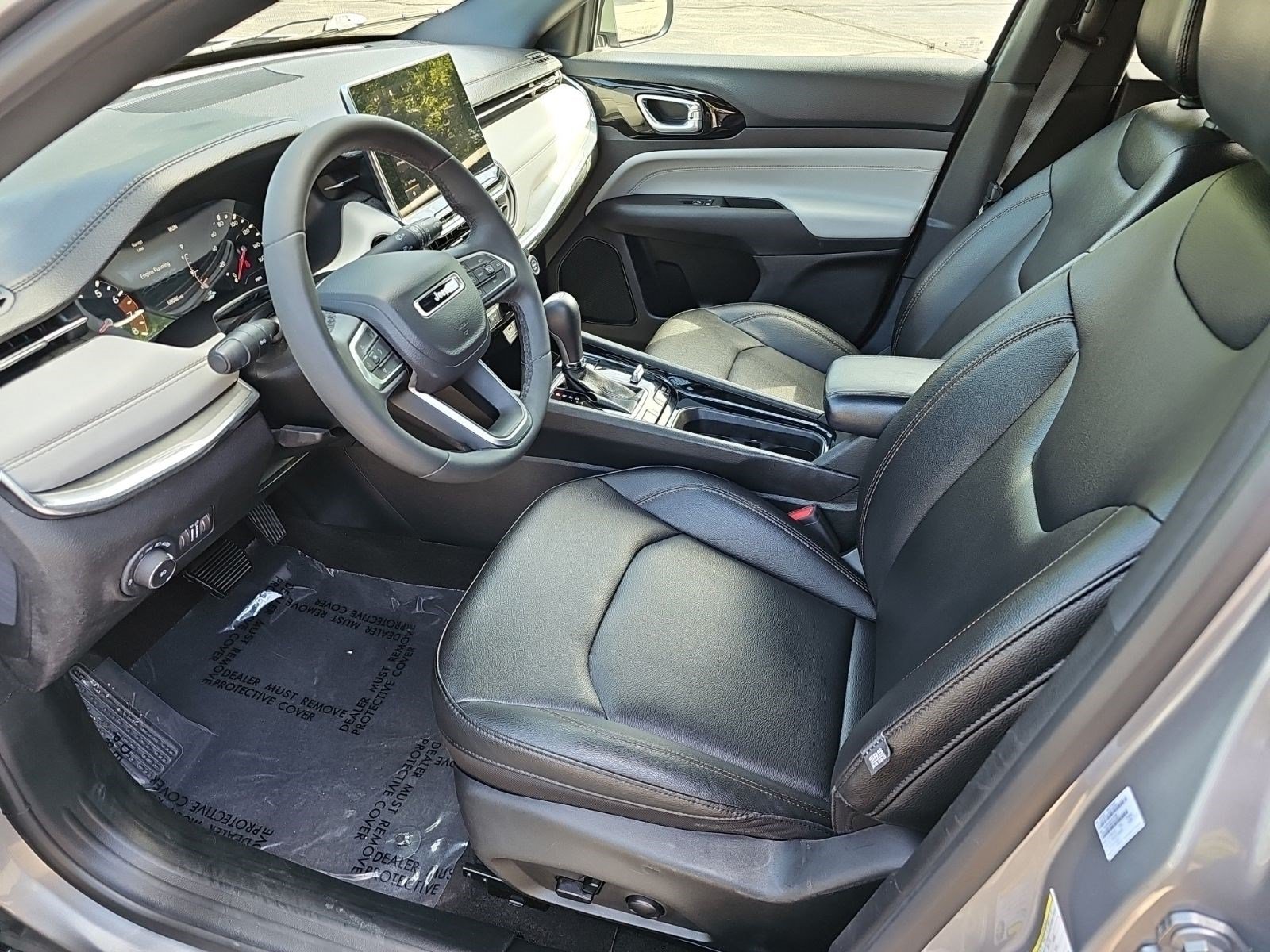 Used 2024 Jeep Compass Limited AWD/4WD image 18