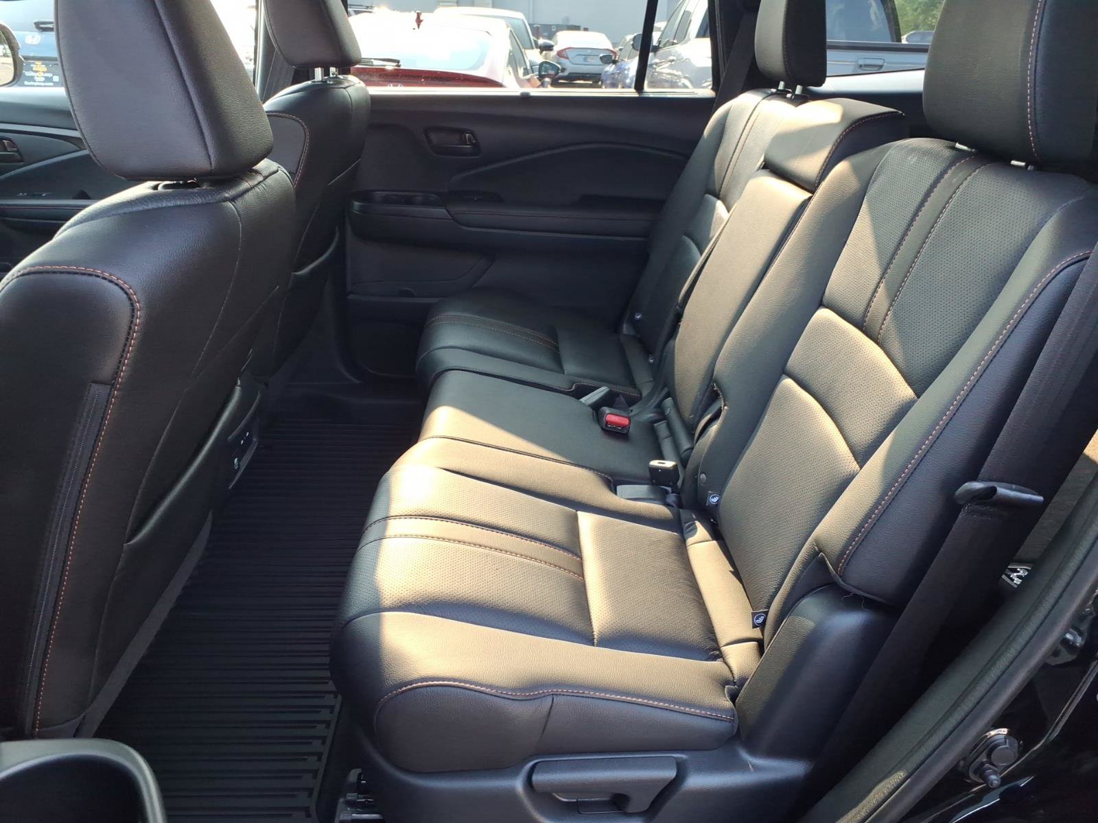 Certified 2024 Honda Passport TrailSport image 7