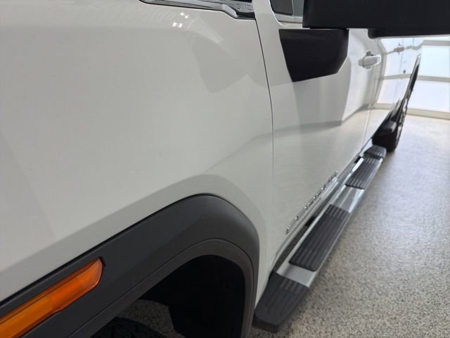 Used 2023 GMC Sierra 2500 SLE AWD/4WD image 30