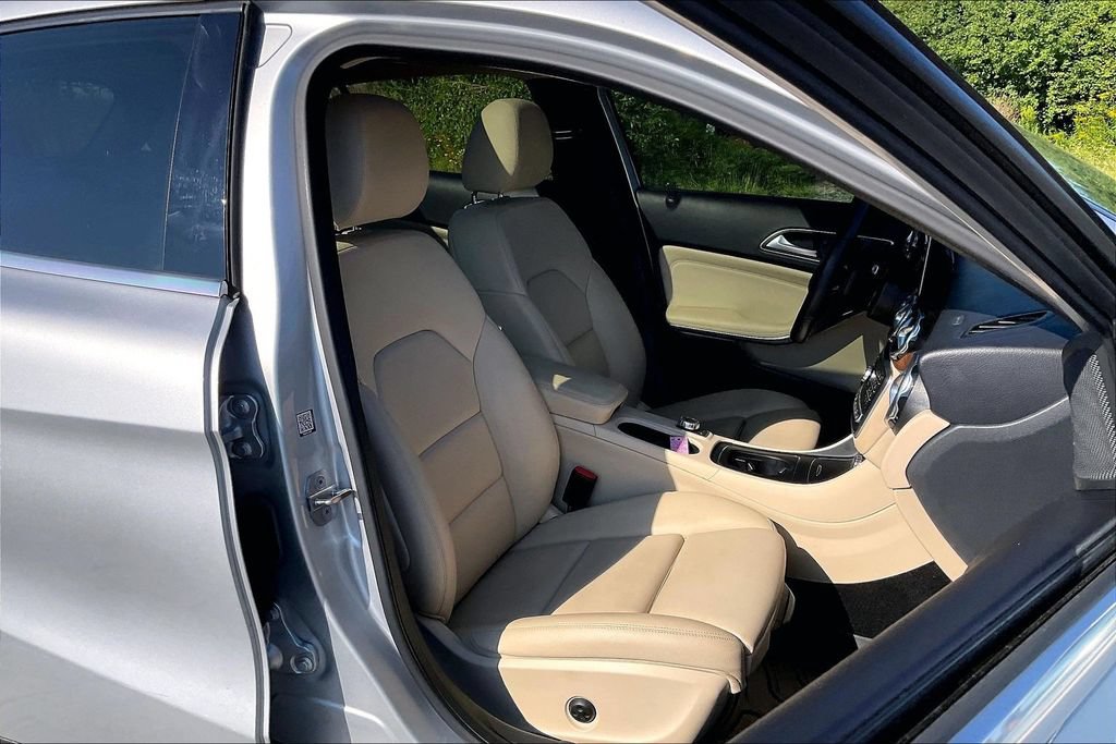 Used 2020 Mercedes-Benz GLA 250 4MATIC image 7