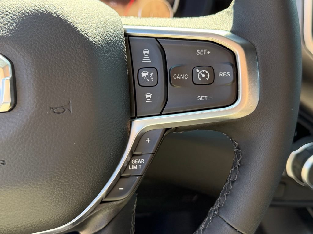 New 2026 RAM 1500 Big Horn AWD/4WD image 17