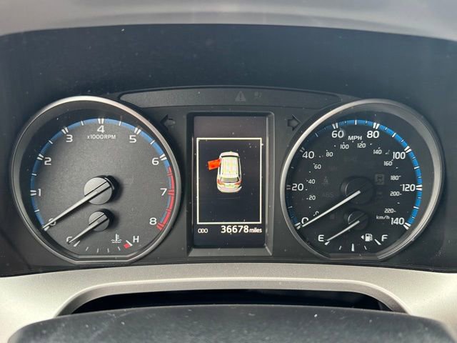 Used 2018 Toyota RAV4 LE w/ All Weather Liner Package image 22