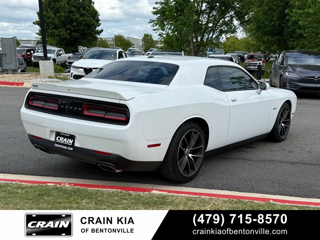 Used 2018 Dodge Challenger R/T w/ Performance Handling Group RWD image 7