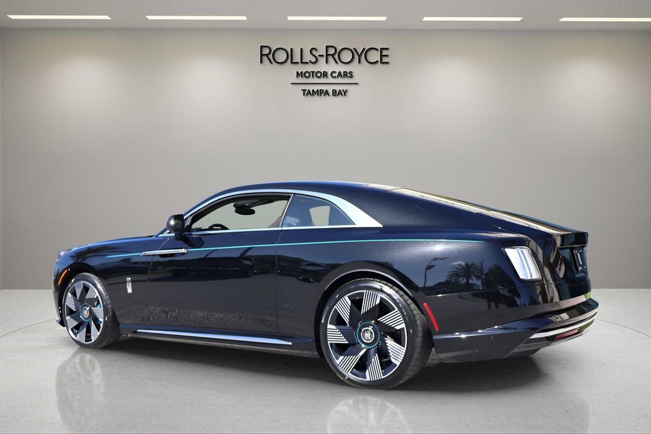 New 2026 Rolls-Royce Spectre image 5