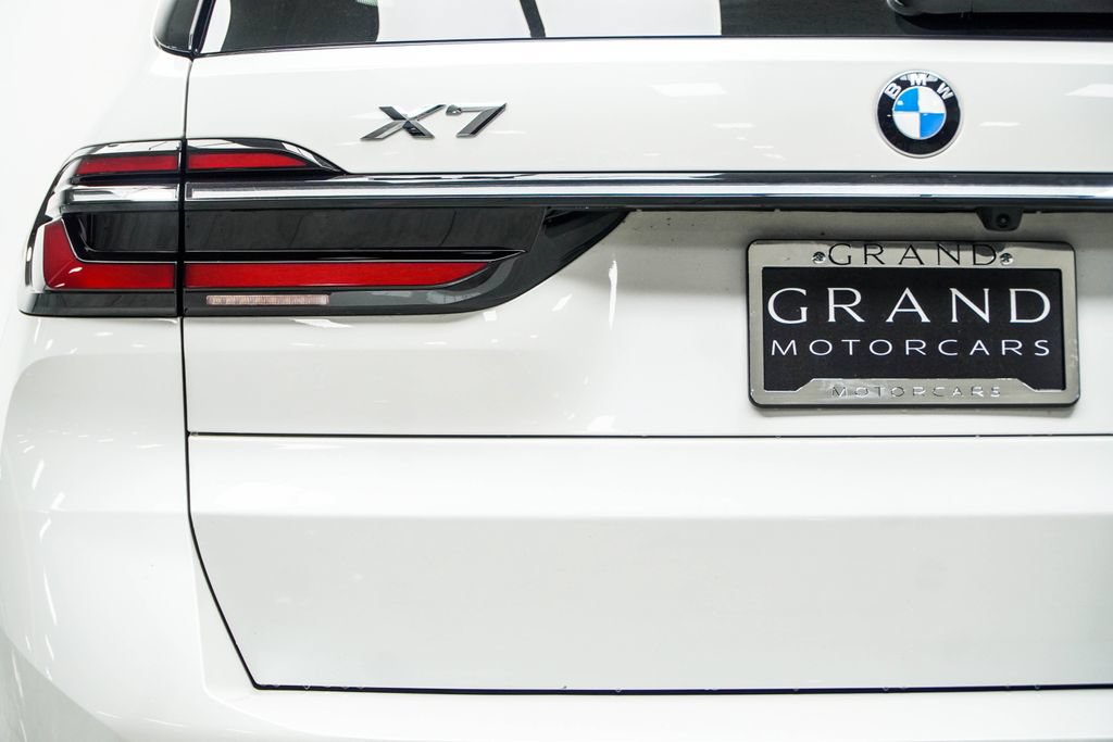 Used 2026 BMW X7 xDrive40i AWD/4WD image 17