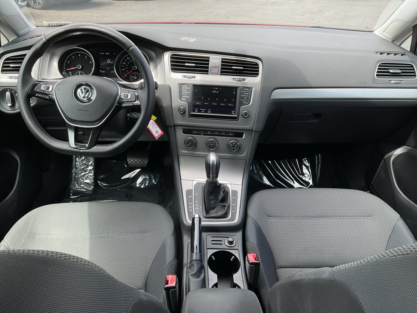 Used 2017 Volkswagen Golf S AWD/4WD image 11