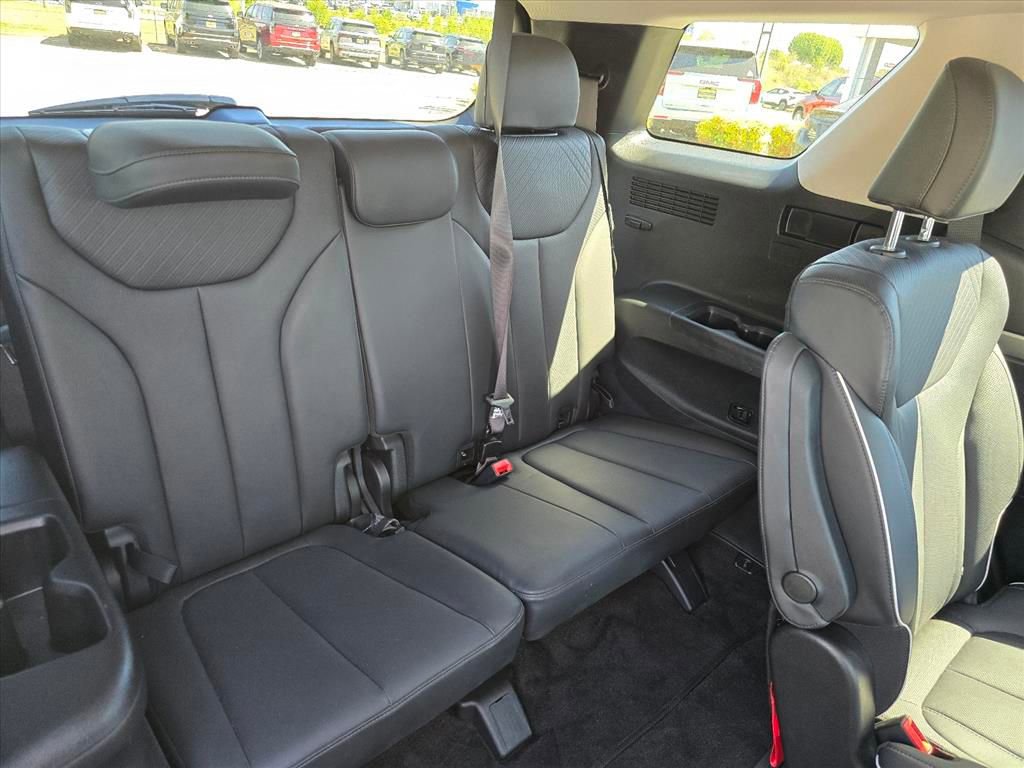 Used 2025 Hyundai Palisade SEL AWD/4WD image 14